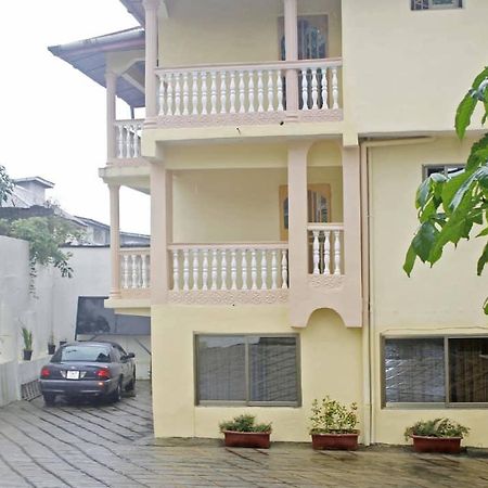 The Stafford Lodge Freetown Dış mekan fotoğraf