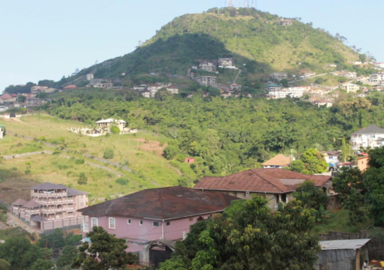 The Stafford Lodge Freetown Dış mekan fotoğraf